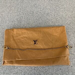Louis Vuitton Gold Chain Extender